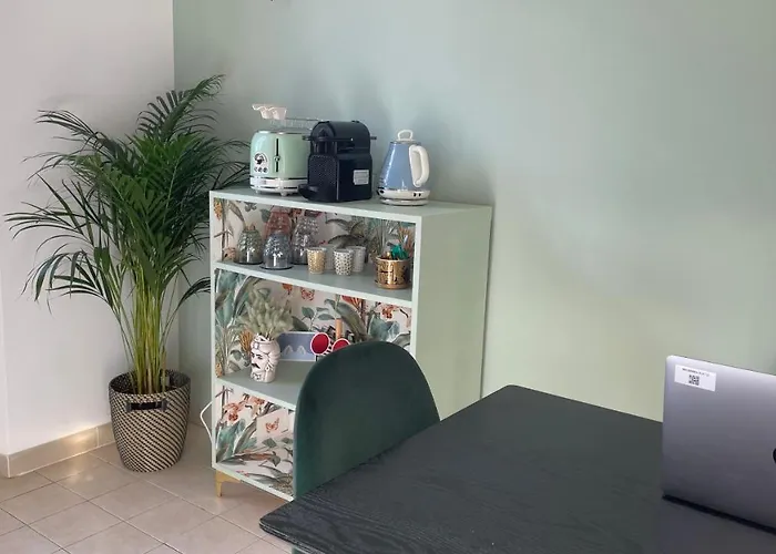 Good Time Apartment
